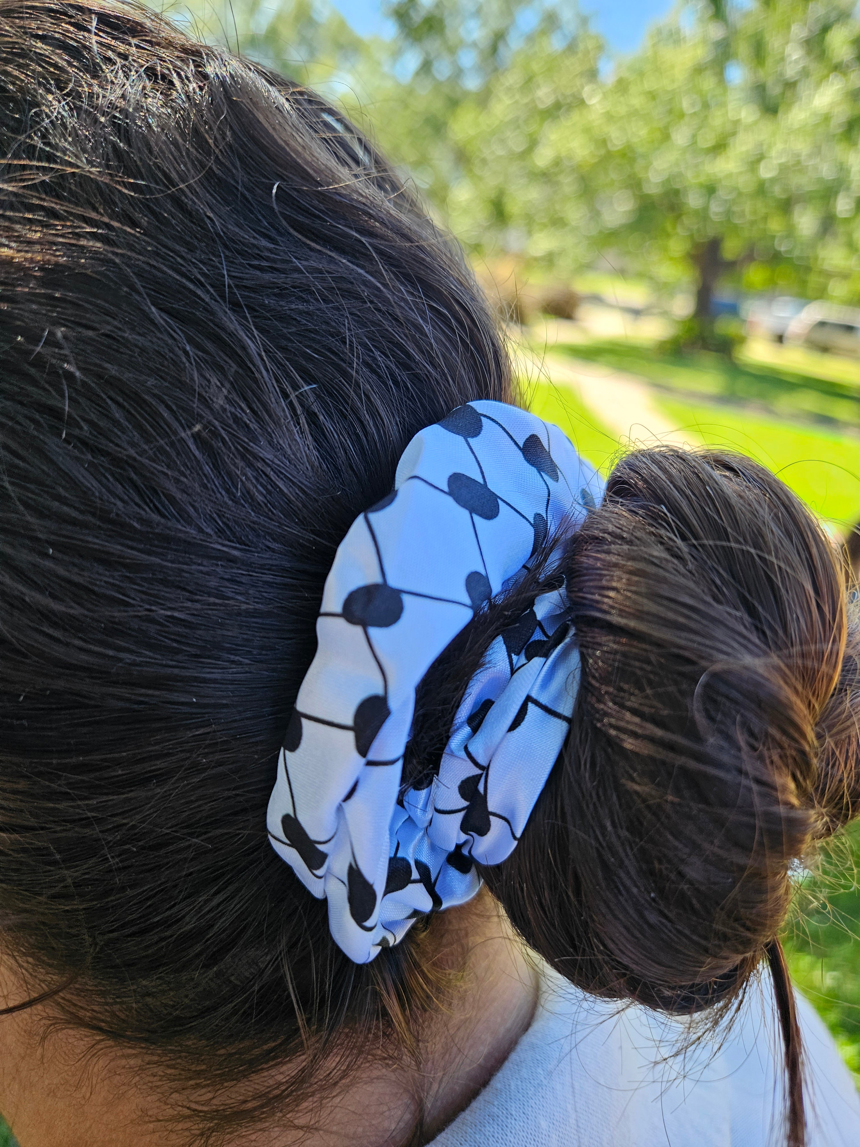 Keffiyeh Hatta Scrunchie Hair Tie Accessory - Habibi Heritage