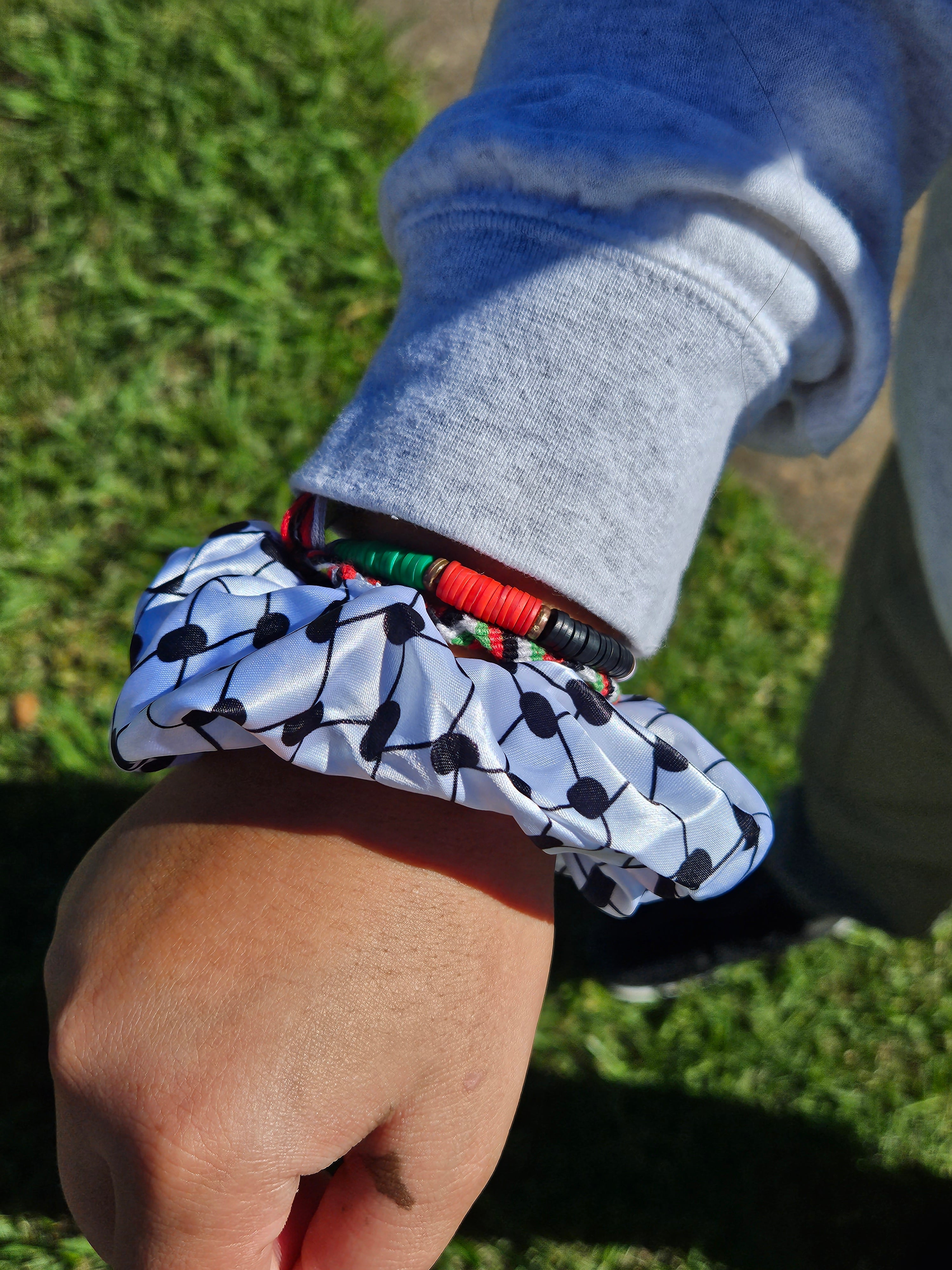 Keffiyeh Hatta Scrunchie Hair Tie Accessory - Habibi Heritage