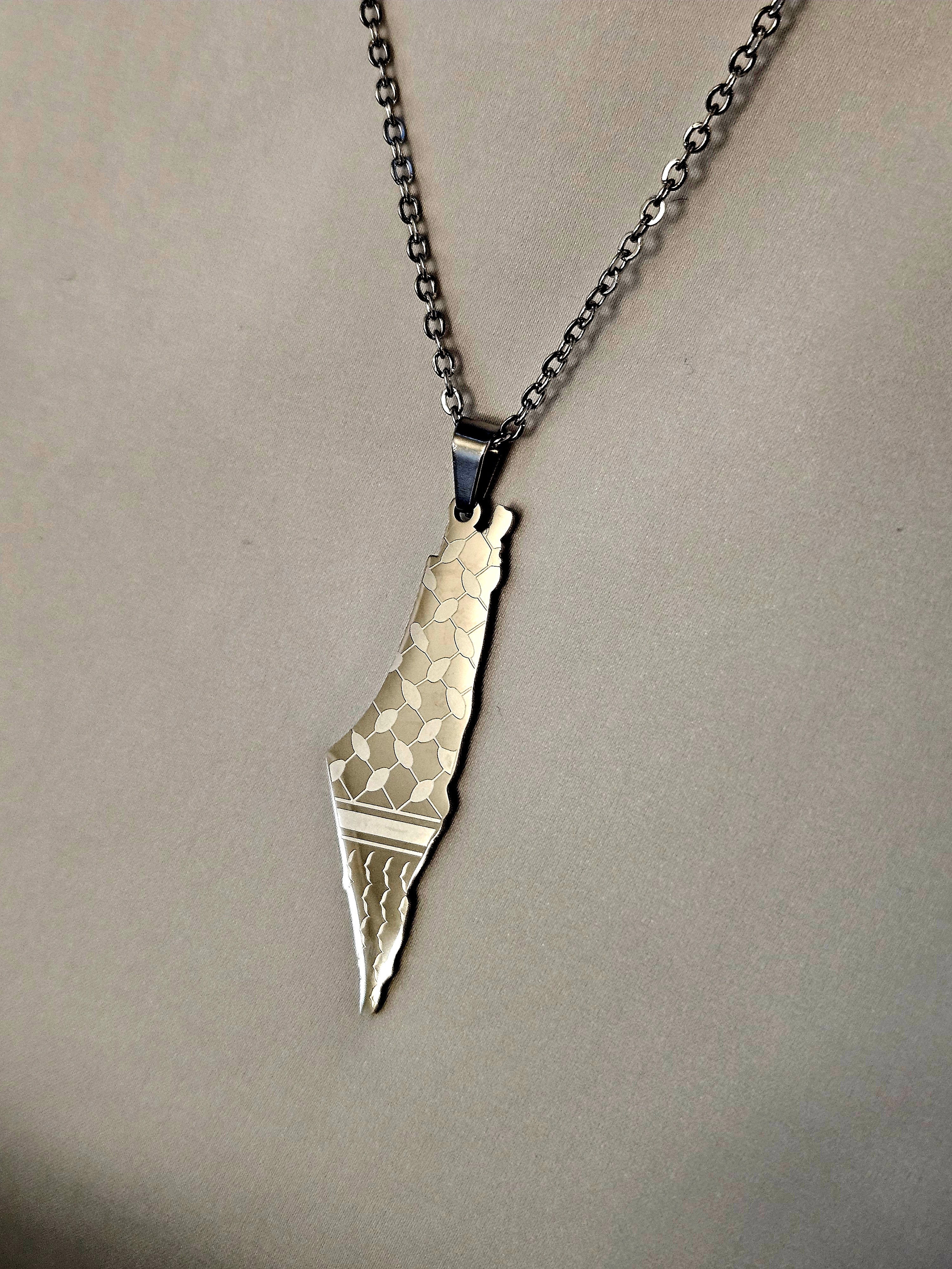 Palestine Map Keffiyeh Pattern Necklace
