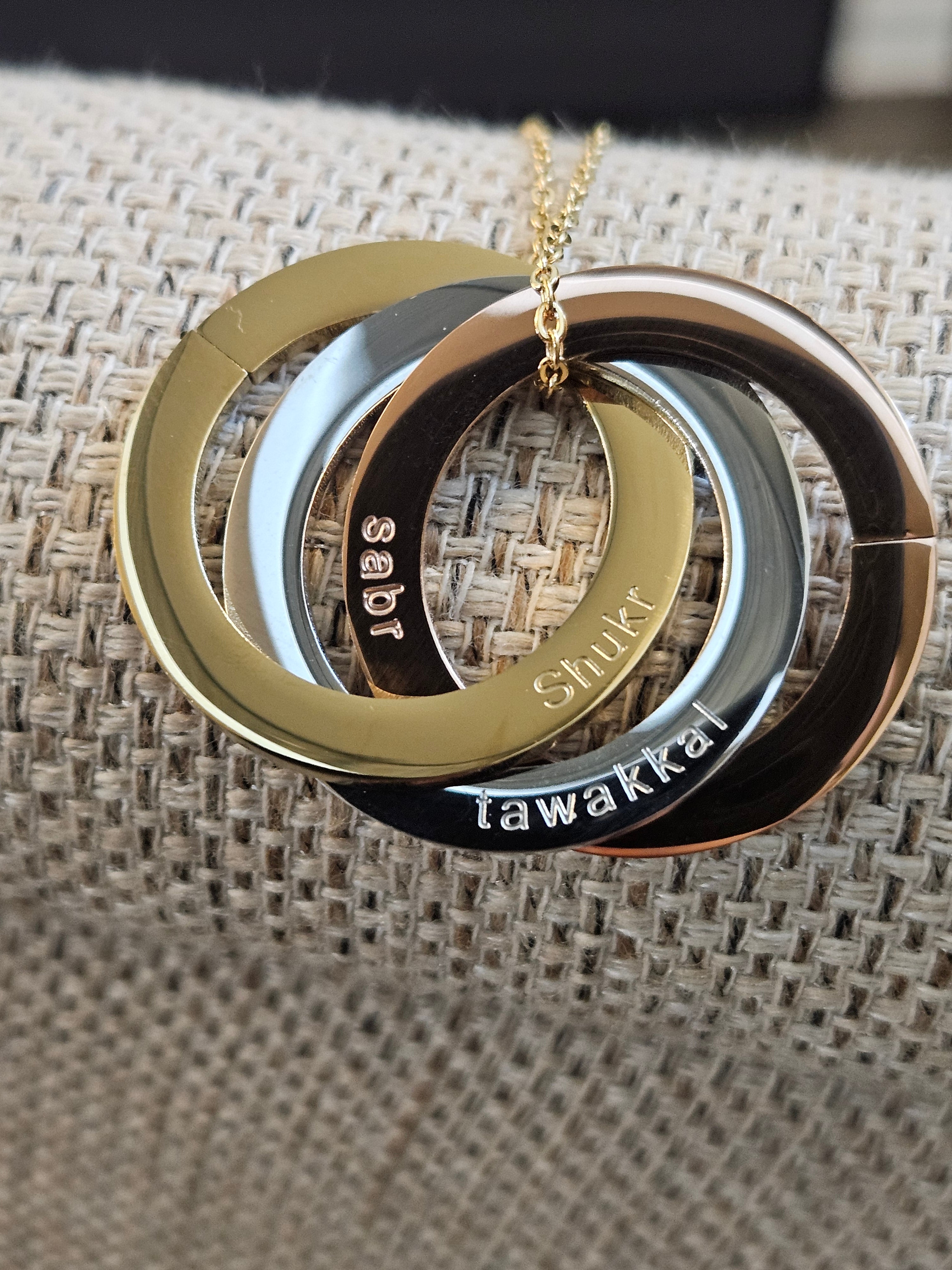 Patience, Thanks, & Trust Necklace - Sabr, Shukr, Tawakkul 3 Rings Circles Interlocked Three Virtues
