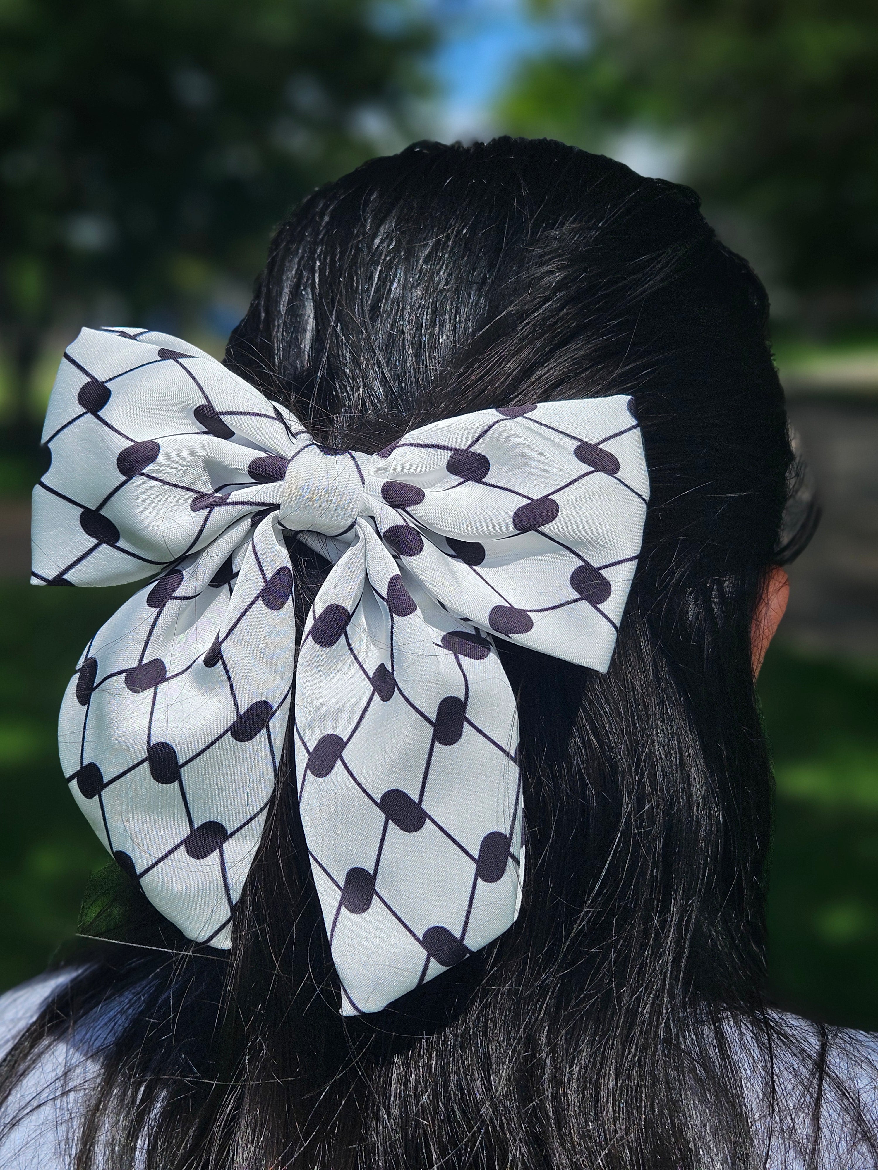 Keffiyeh Hatta Scrunchie Hair Tie Accessory