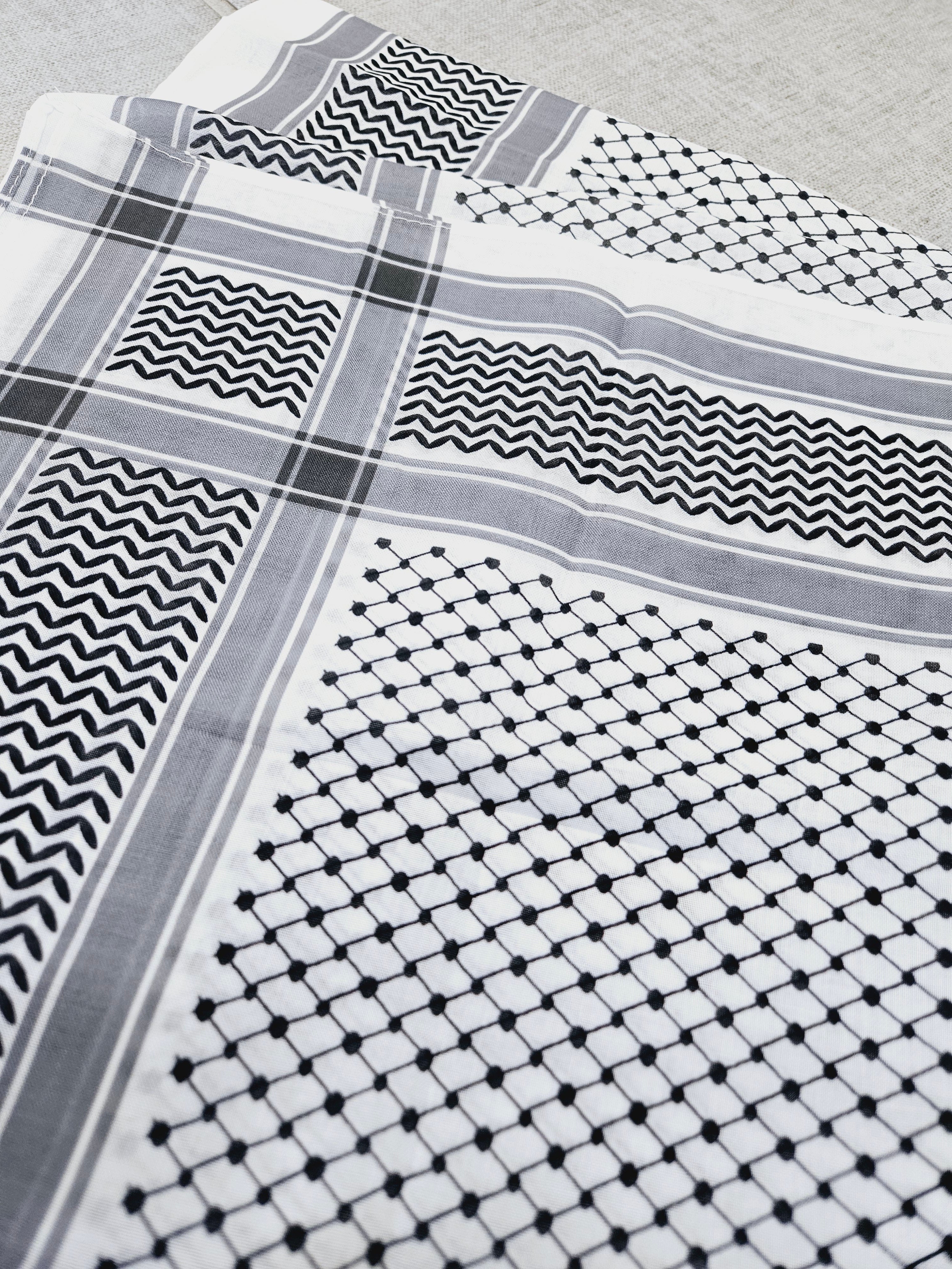 Keffiyeh Scarf - Lightweight - 65x28 Inches - Habibi Heritage