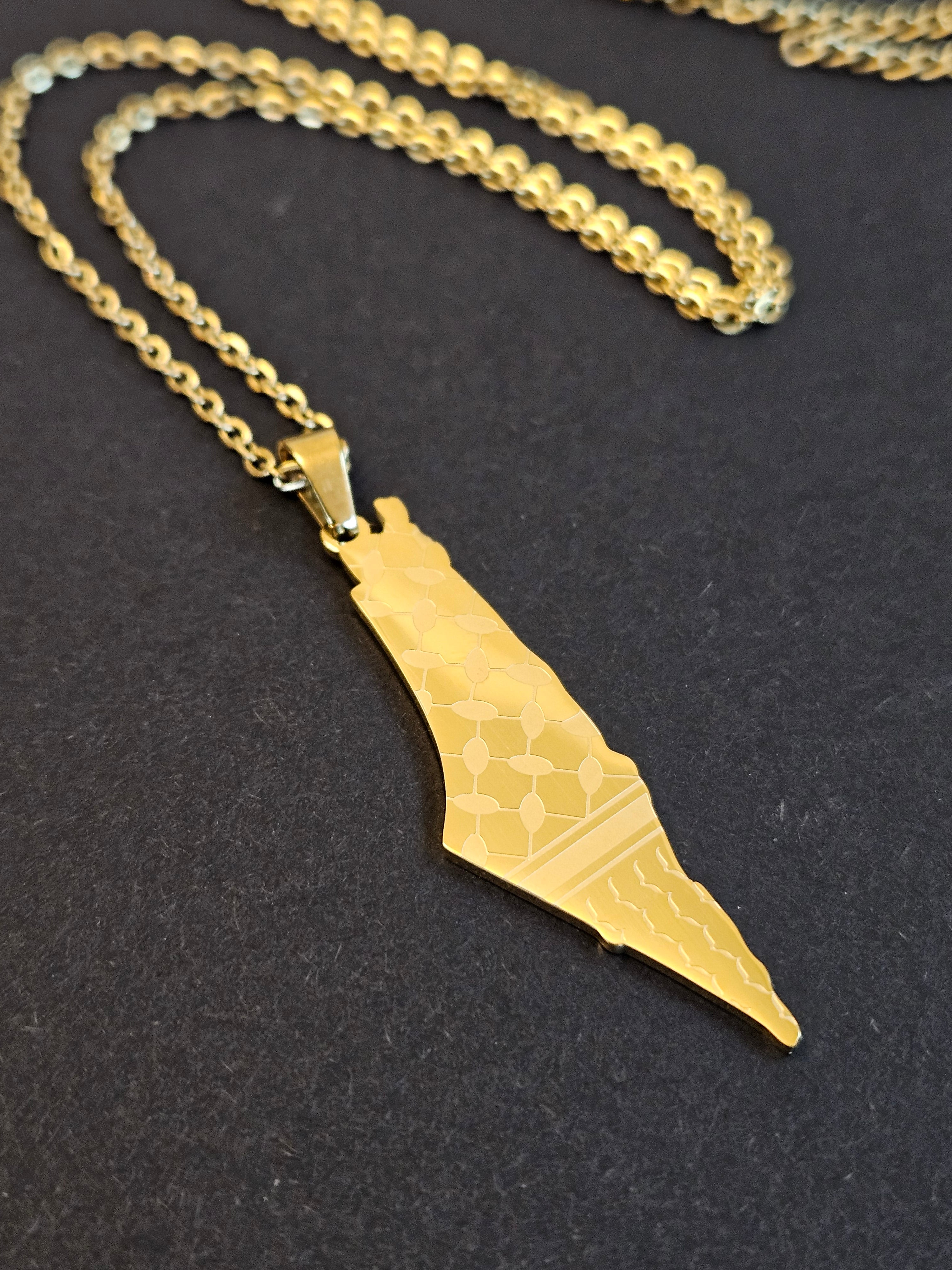 Palestine Map Keffiyeh Pattern Necklace