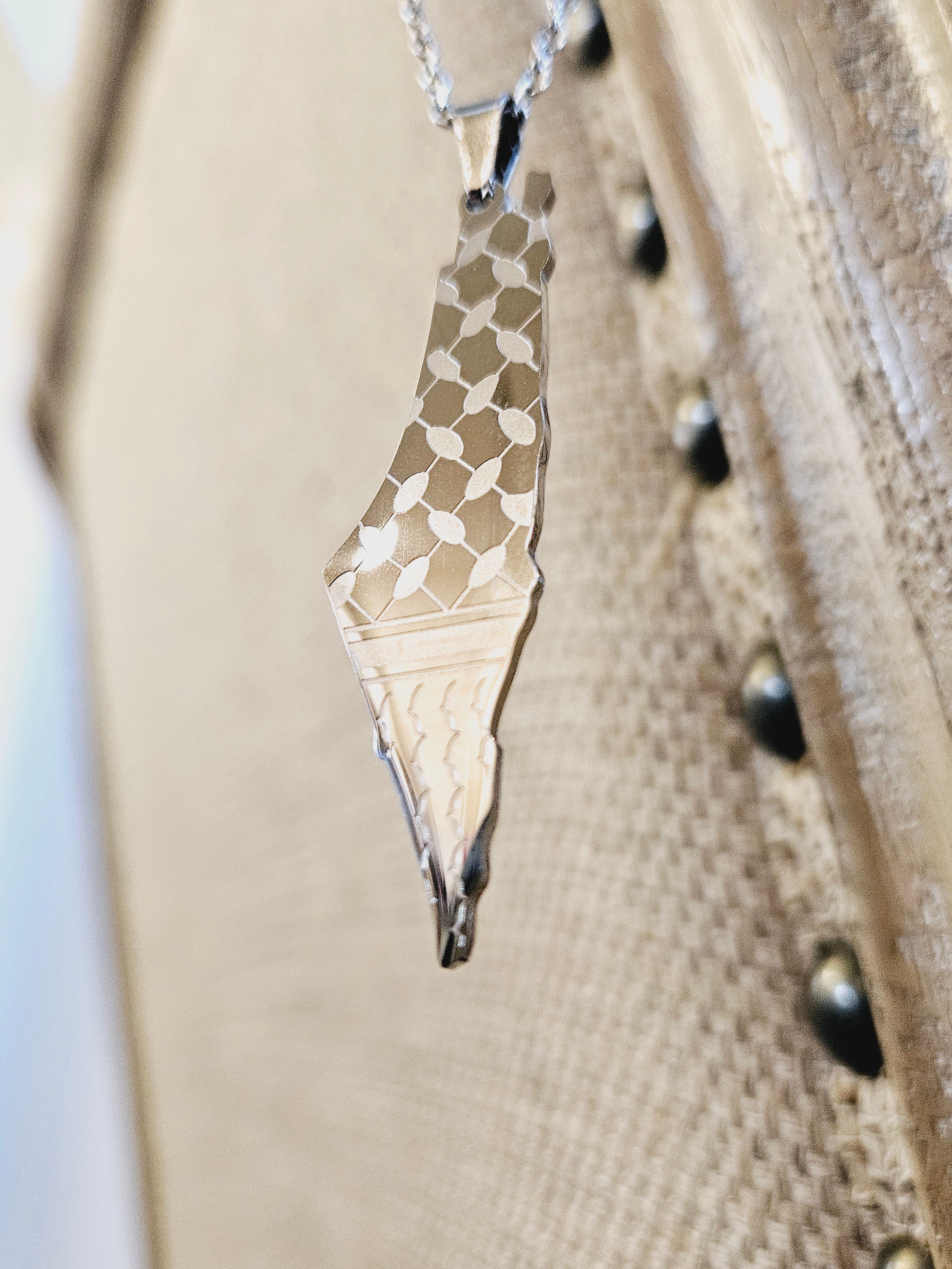 Palestine Map Keffiyeh Pattern Necklace