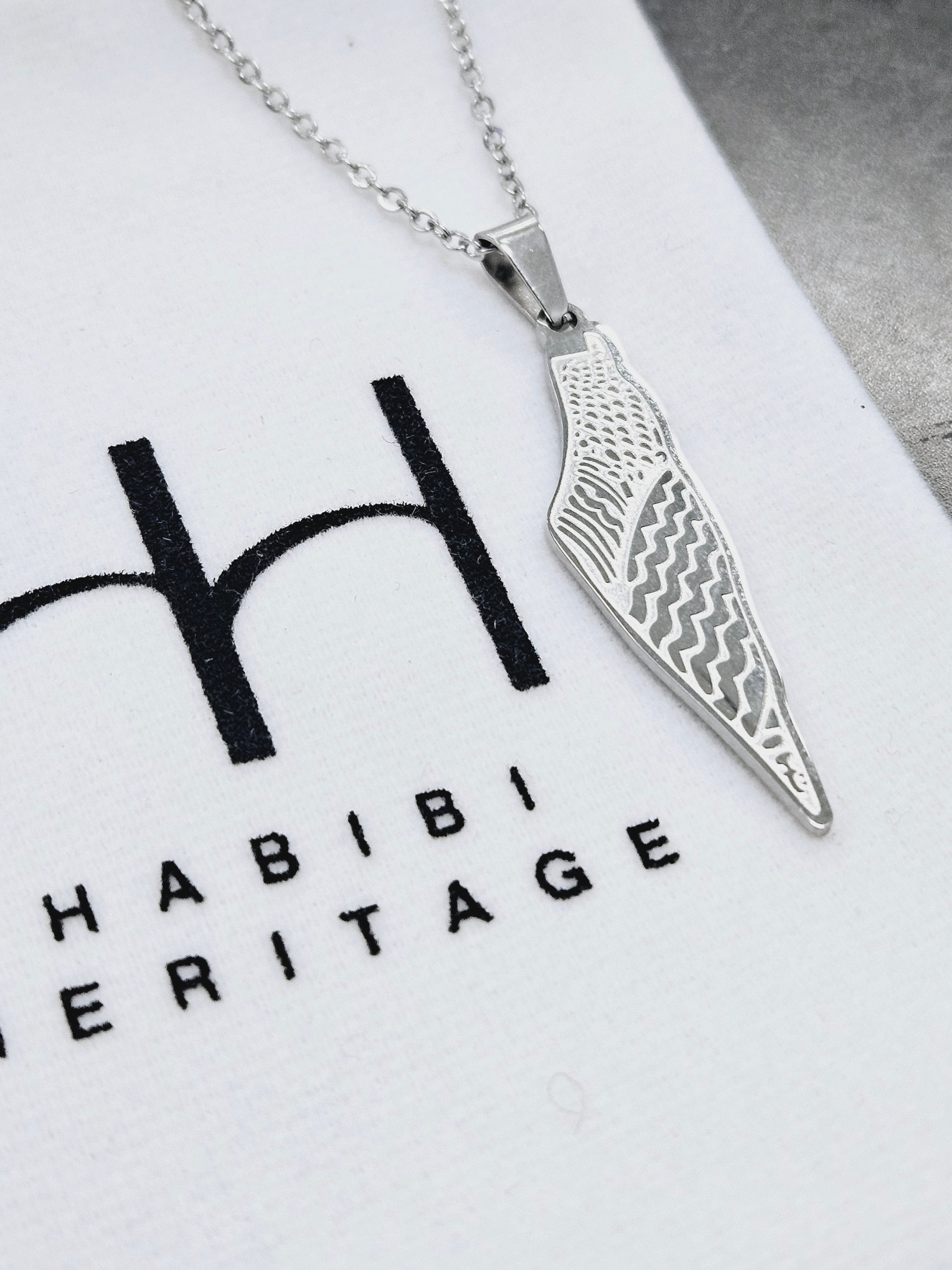 Palestine Keffiyeh Necklace - Habibi Heritage