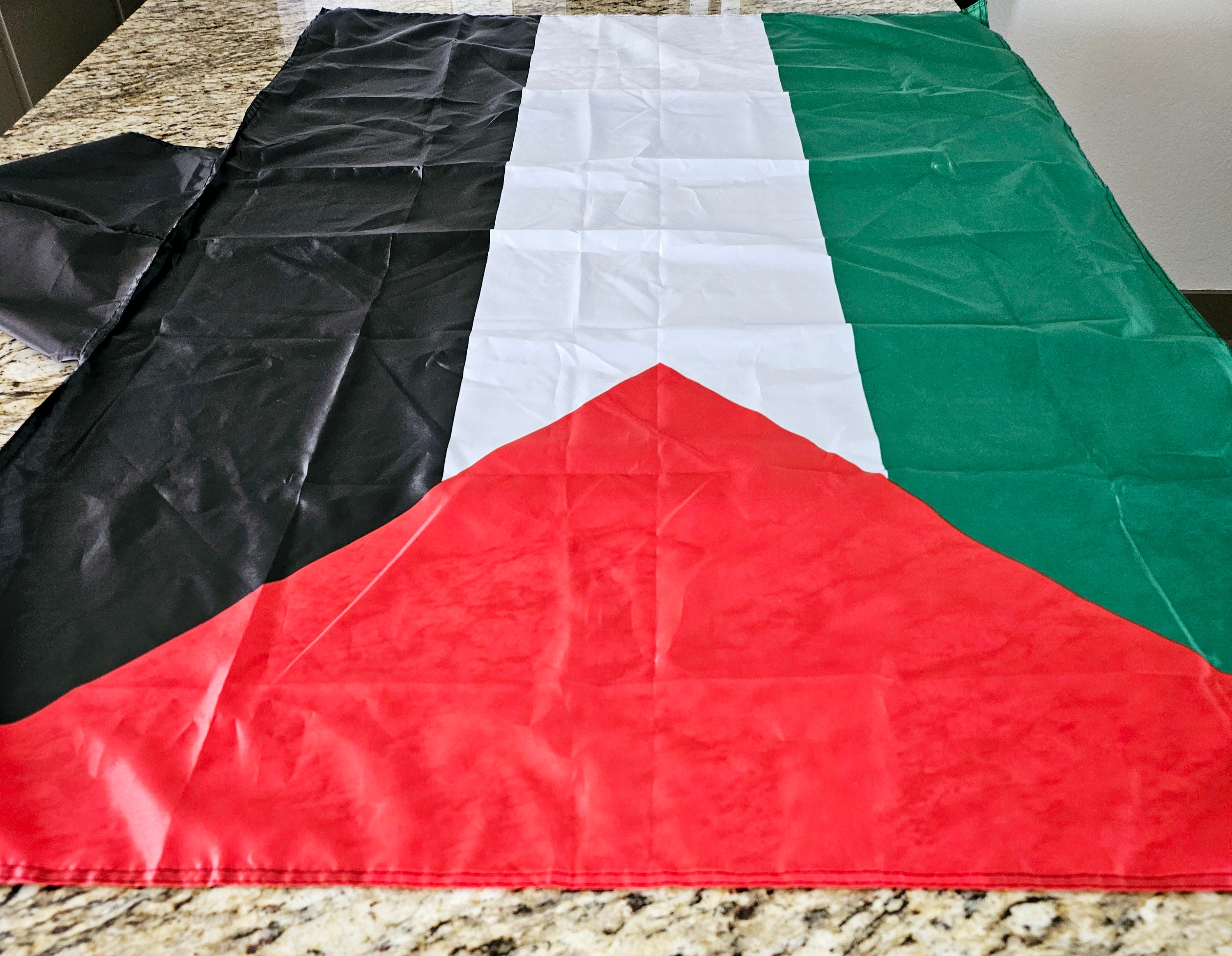 Palestine Cape Flag - Palestinian flag with hoodie and finger loops - Habibi Heritage