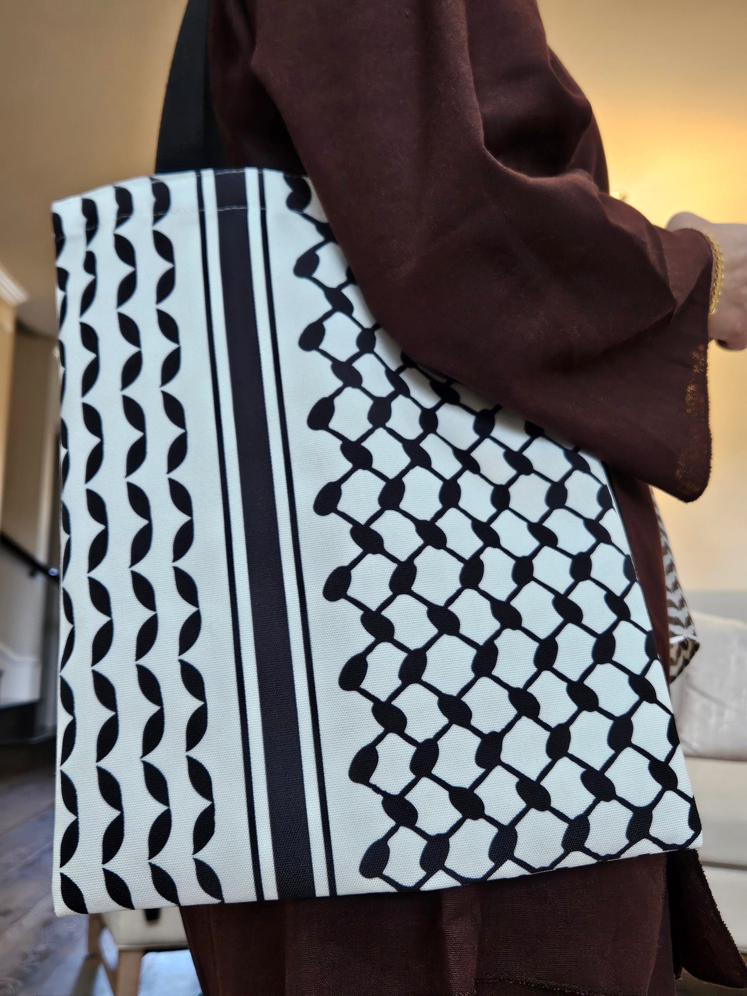 Keffiyeh Pattern Canvas Tote Bag – Double-Sided Design