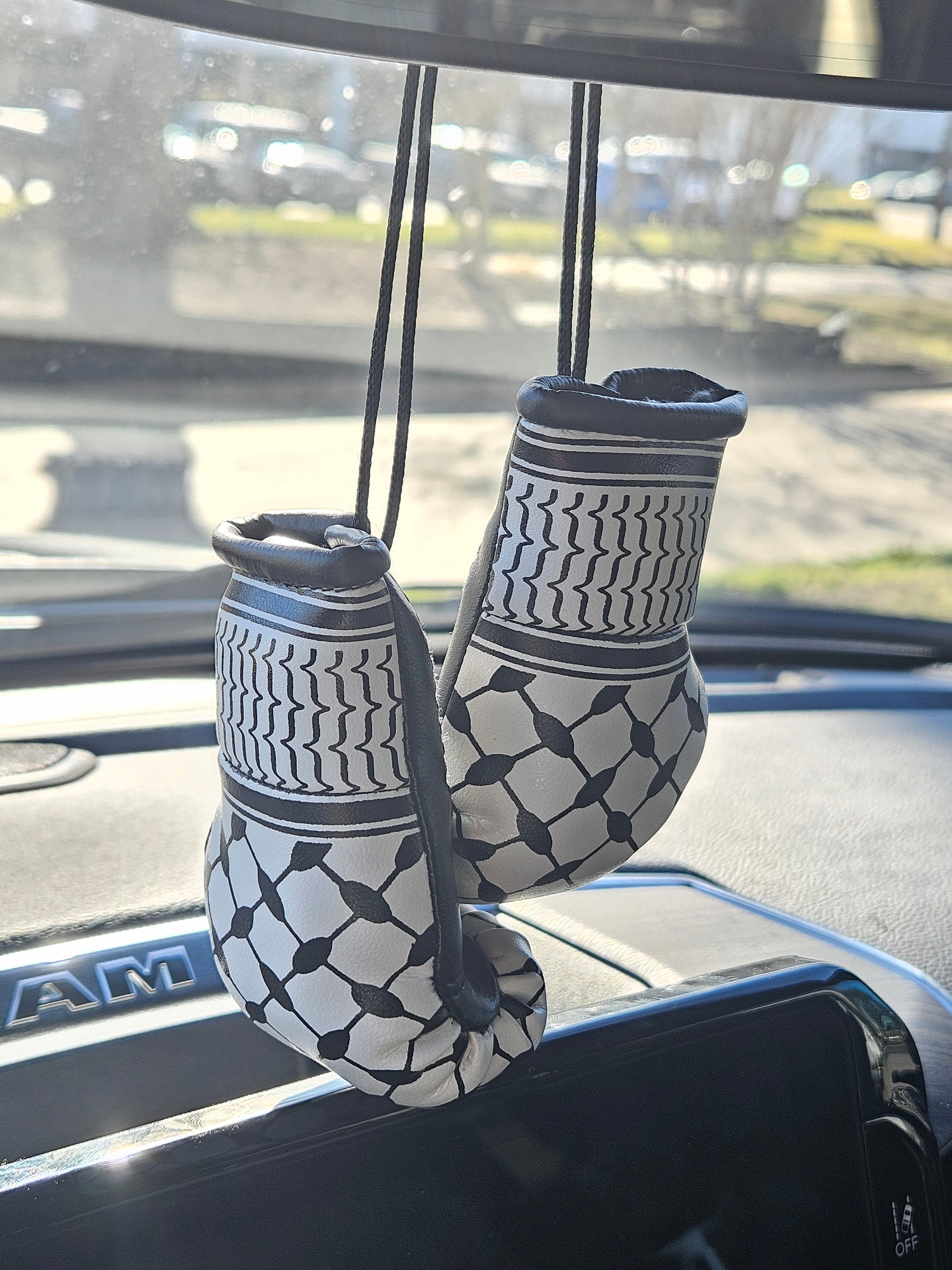 Keffiyeh Mini Boxing Gloves For Hanging