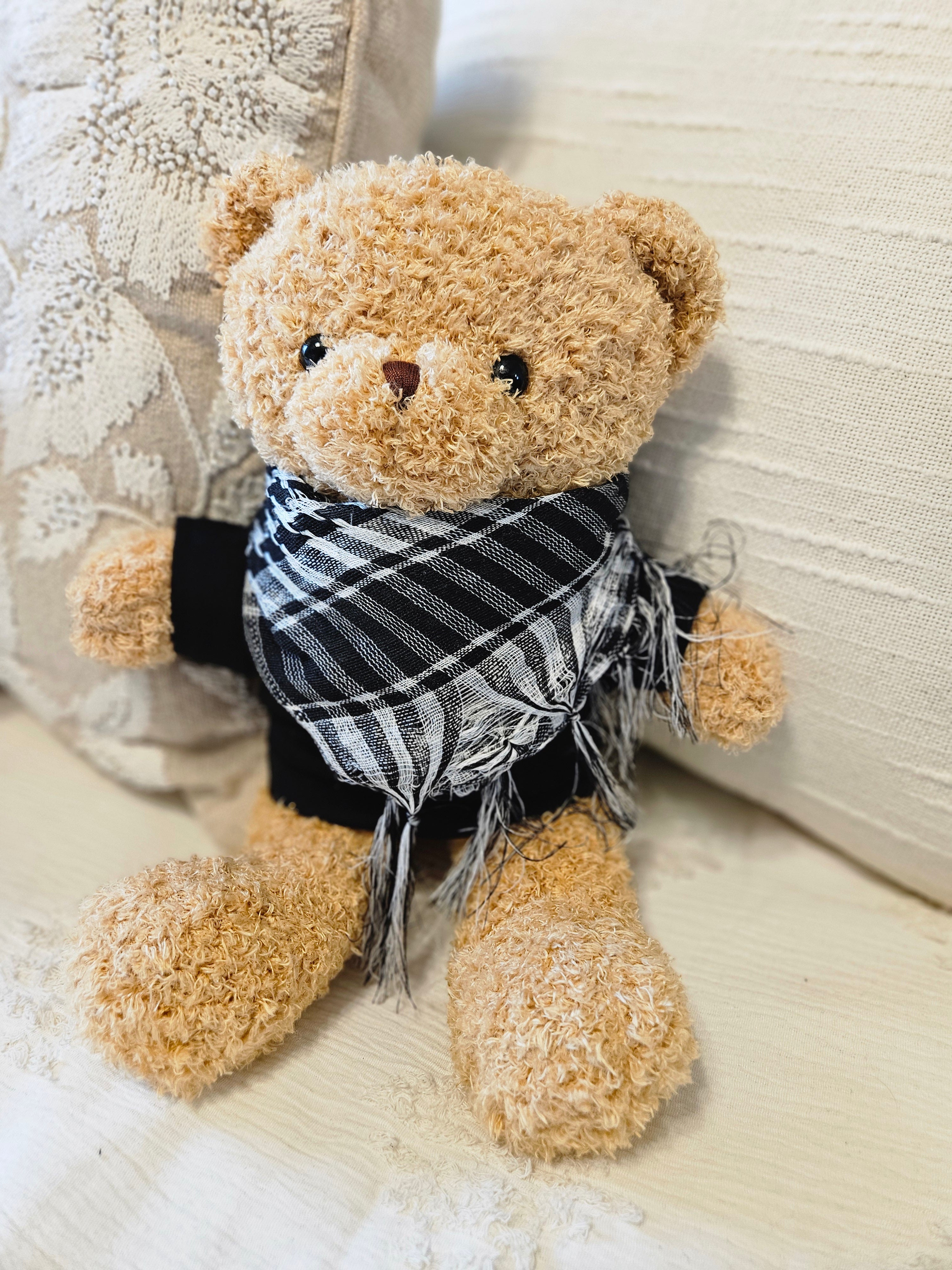 Habibi Bear Wearing Keffiyeh Scarf - 2 in 1 Removable Kufiyah