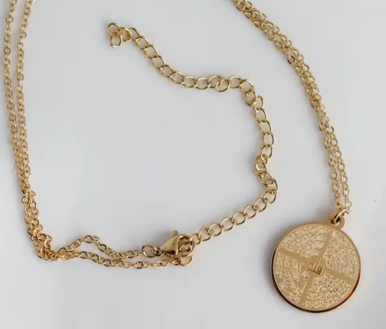 The 4 Quls Quran Necklace - Islamic Arabic Jewelry