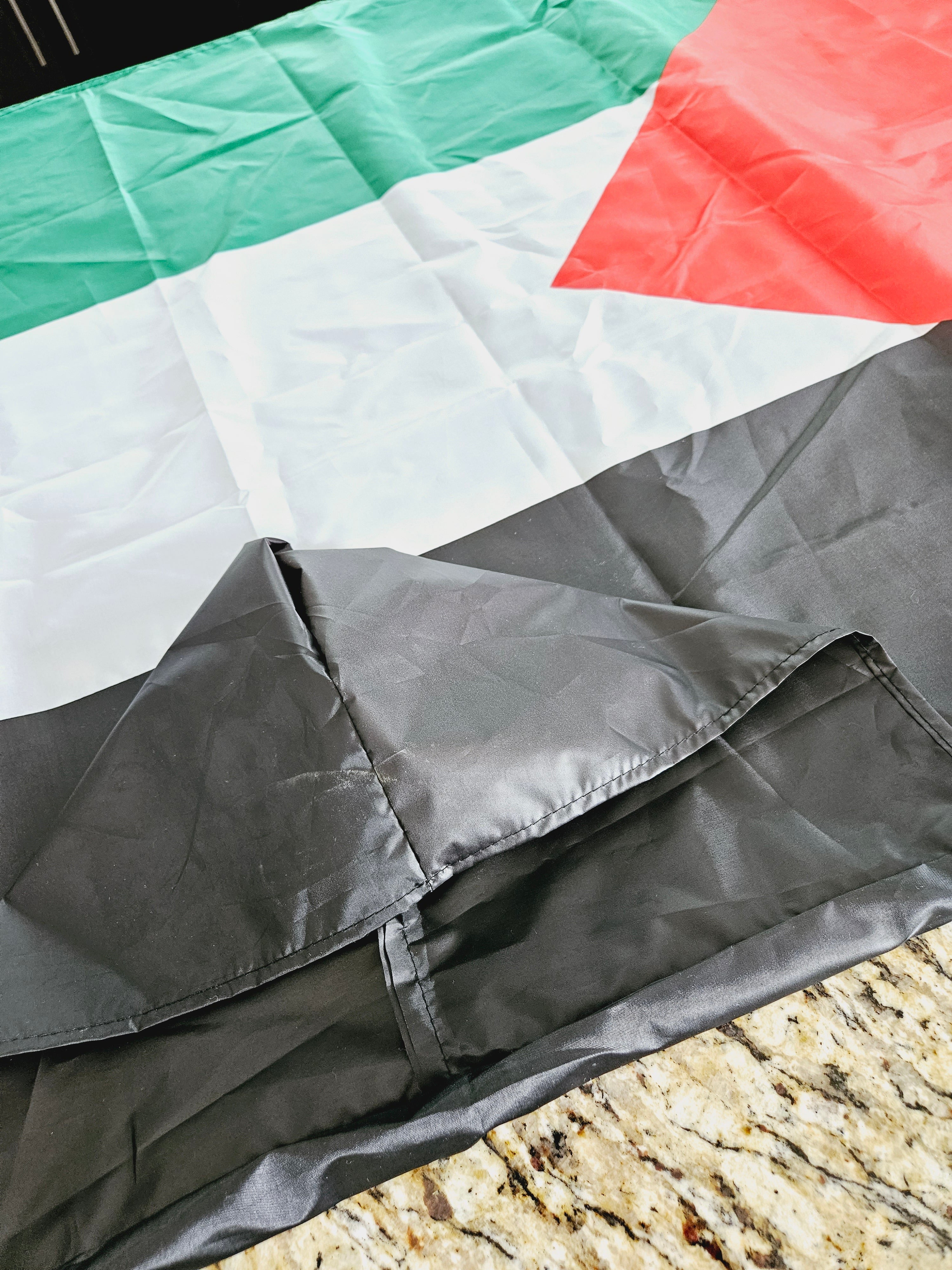 Palestine Cape Flag - Palestinian flag with hoodie and finger loops - Habibi Heritage